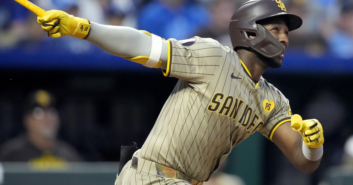 Padres' 9-Run Inning Seals 11-8 Victory Over Royals