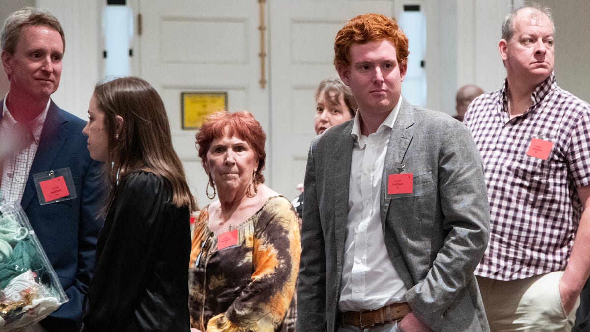 Featured image for Murdaugh estate sells for millions amidst frenzy buying.