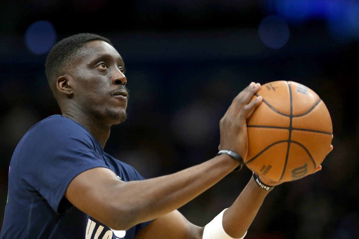 Tony Snell's Struggle to Secure 10th NBA Season and Retirement Benefits