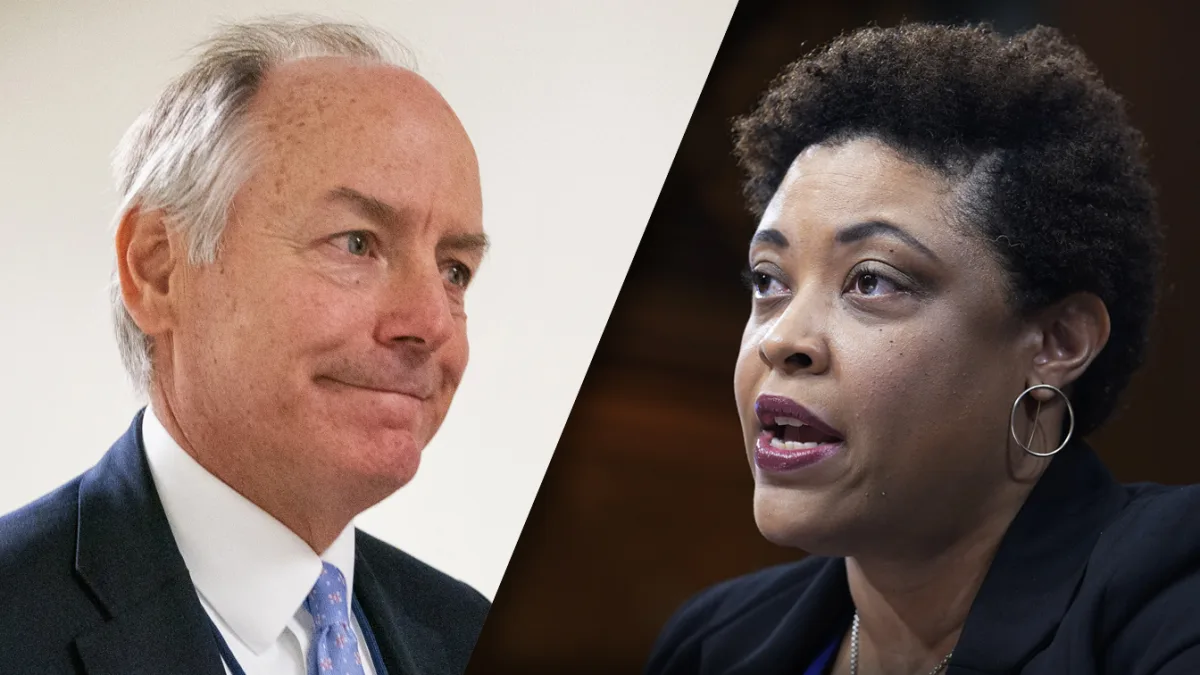Debt ceiling negotiations heat up with Biden's team and GOP pushing for a deal.
