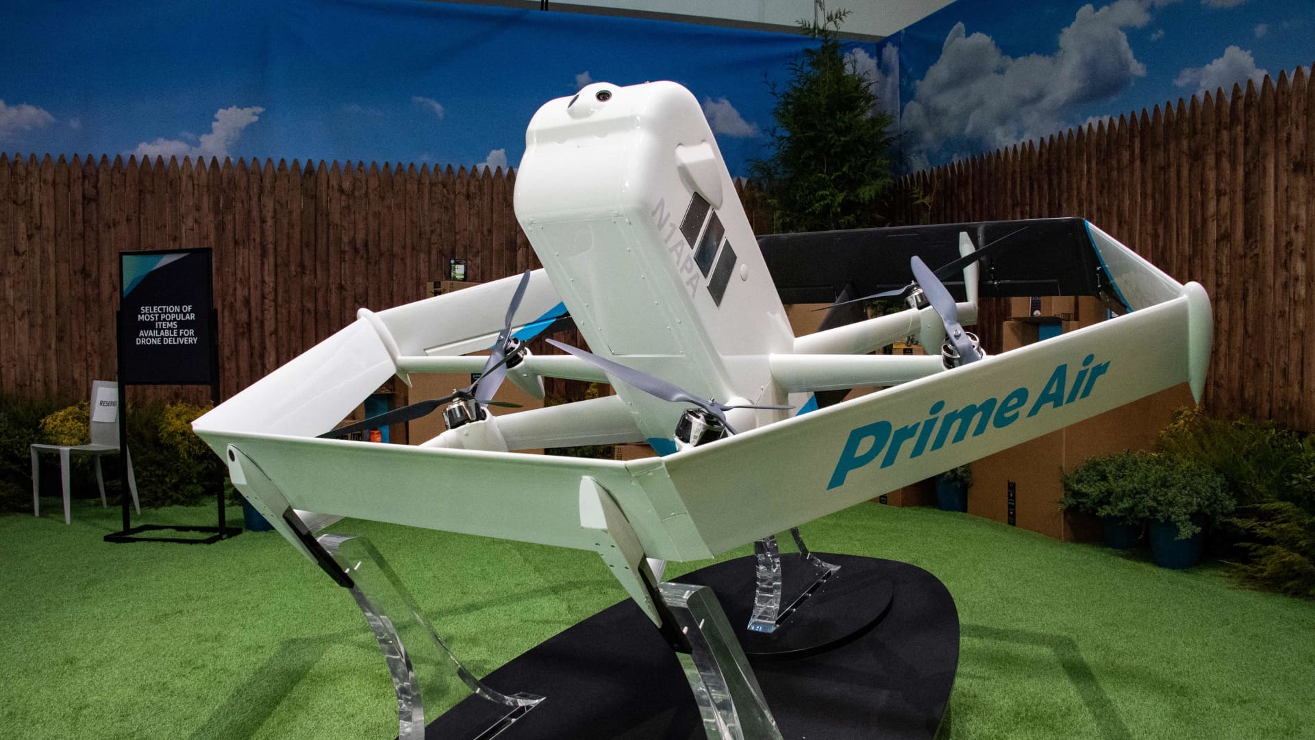 "Key Amazon Drone Delivery Executive Leaves Amid FAA Relations"