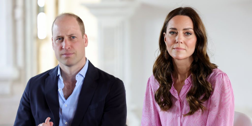 "Royal Courtier's Concern Grows as Prince William Pulls Out of Memorial Service and Visits Synagogue Amid Recent Drama"