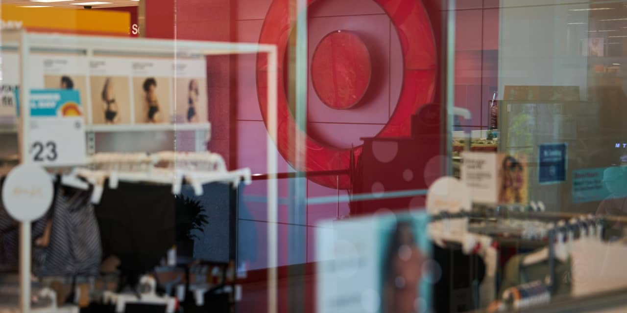 Featured image for Retail Rivals: Target's Margins Recovering as Walmart Stock Soars