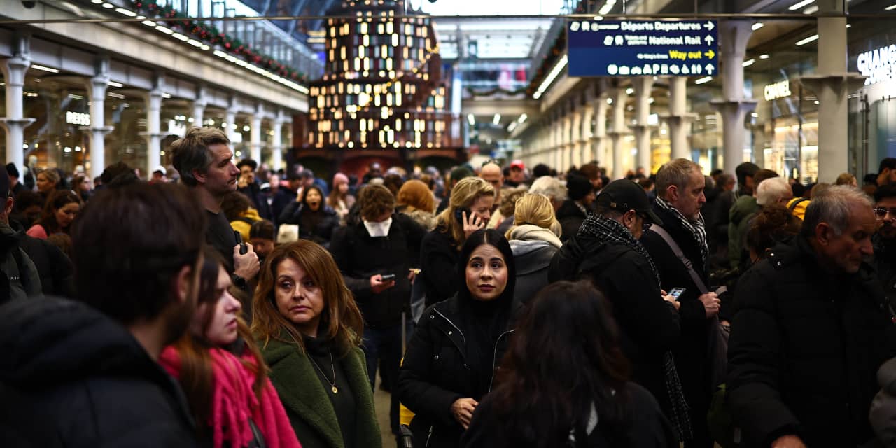 Featured image for "Eurostar Disruptions: Floods Cancel Trains, Strand Travelers, and Upend Vacation Plans"