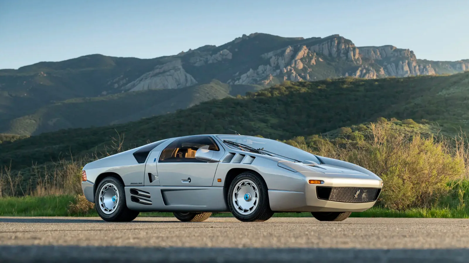 Dollar Down, Drive Up: Isdera Imperator Headlines a Miami Auction