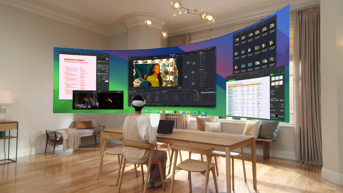 Featured image for Apple Vision Pro 2.2 Beta Unveils Panoramic Mac Display Features