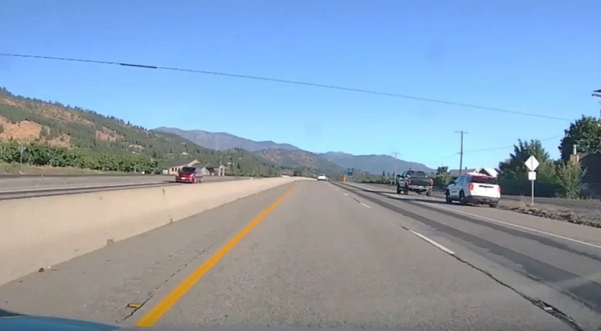 Featured image for Instant Karma: Truck Driver Gets Satisfying Comeuppance for Rolling Coal on Cyclists