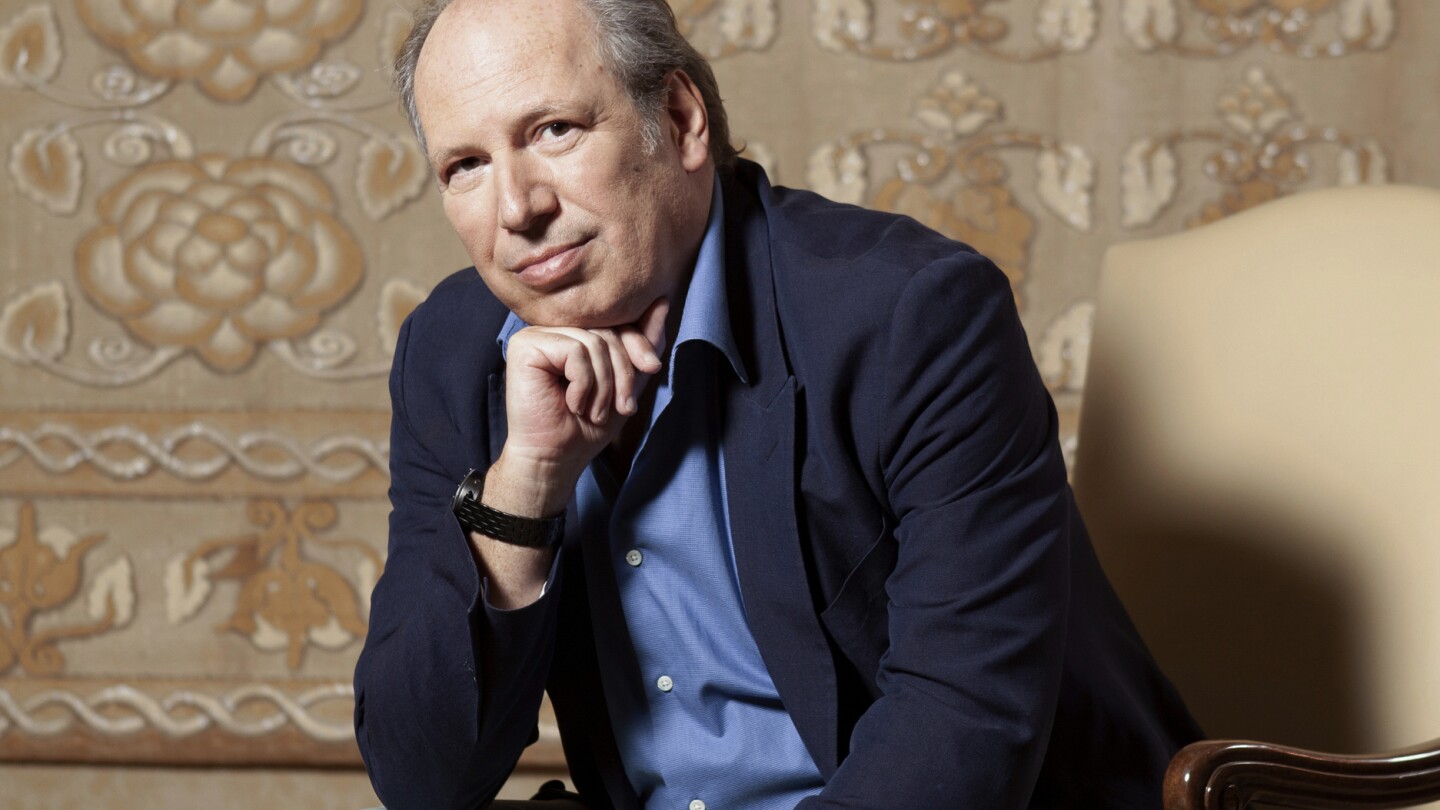 Featured image for "Hans Zimmer Announces 2024 North American Orchestral Tour with MSG Concert"
