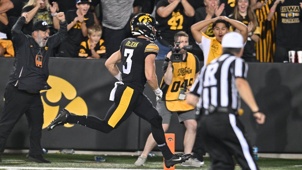 Featured image for "2024 NFL Draft: Big 10 Defensive Players, Longhorns, and Prospect Sleepers in Latest Mock Draft Buzz"