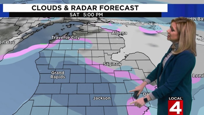 Featured image for Metro Detroit's Week Ahead: Flurries, Showers, and a Glimpse of Sunshine