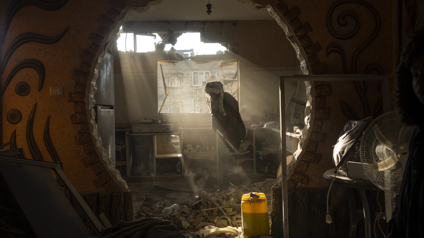"Escalating Conflict: Gaza and Israel's Deadly Toll"