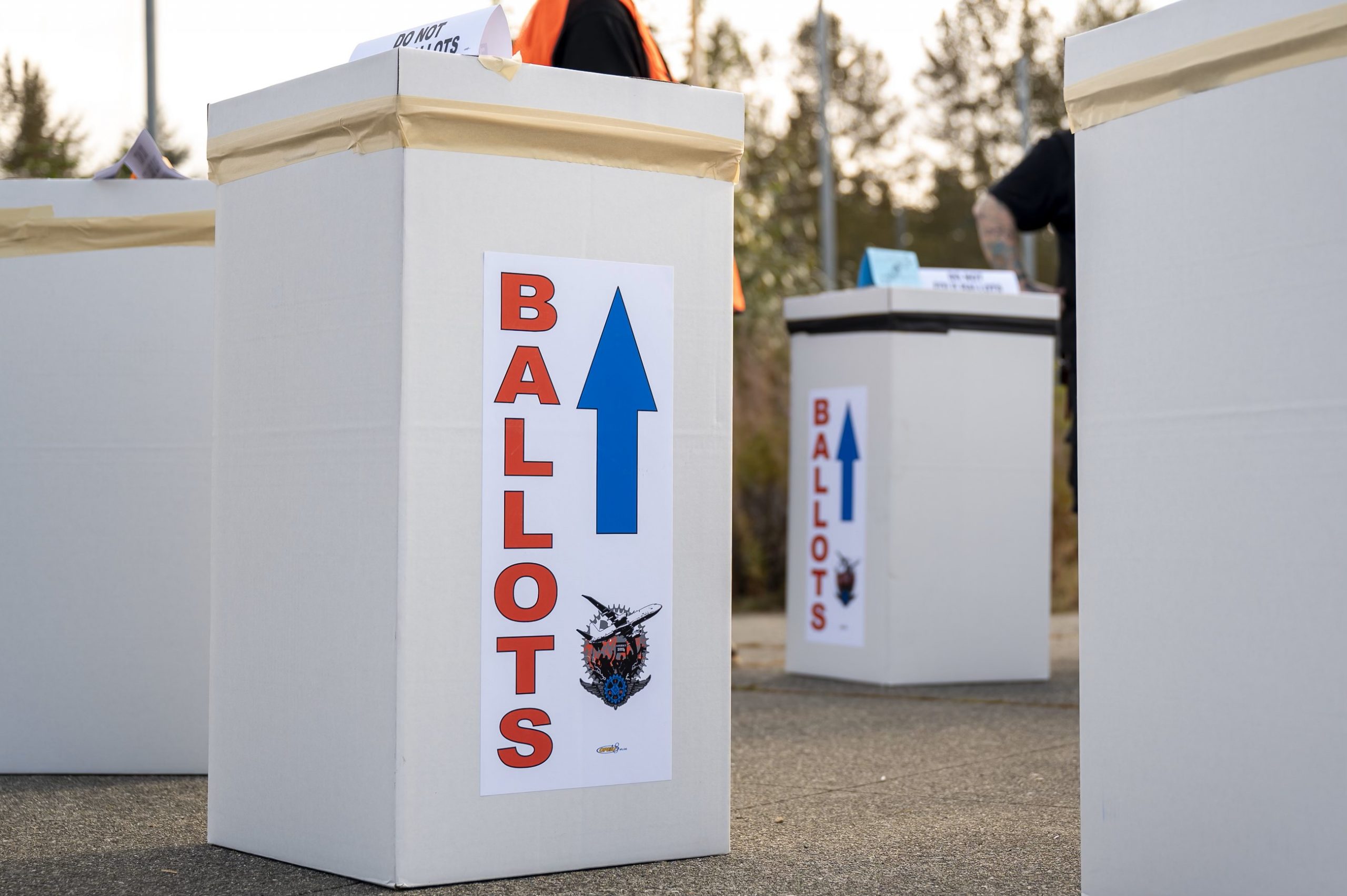 Featured image for Boeing Workers Secure New Contract, Ending Strike with Industry Impact