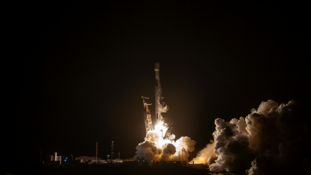 "SpaceX's Dual Starlink Missions and Chang Zheng 5 Launch: A Space Launch Roundup"