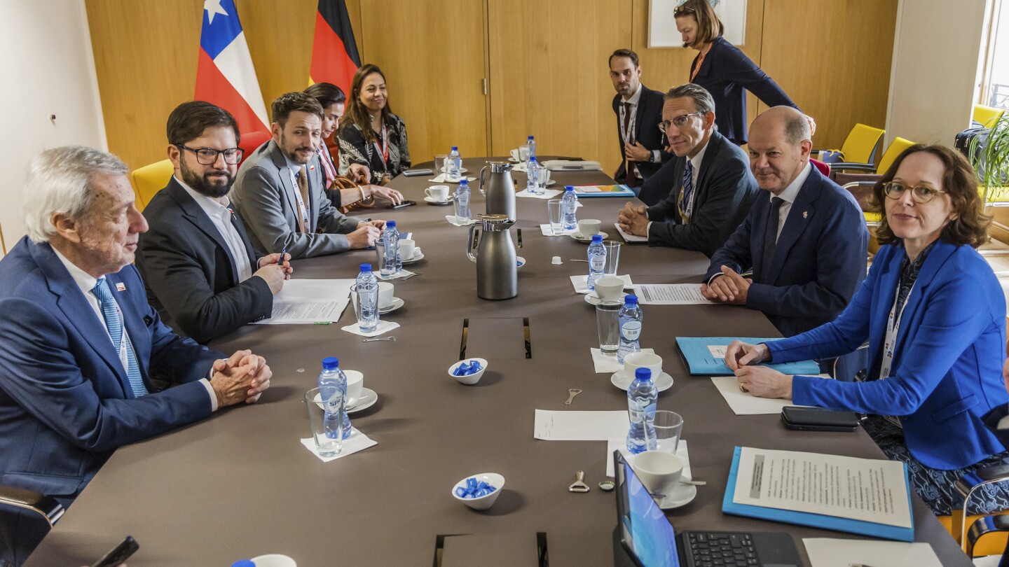 "EU-LatAm Summit Turns Sour as Ukraine War Divides Attendees"
