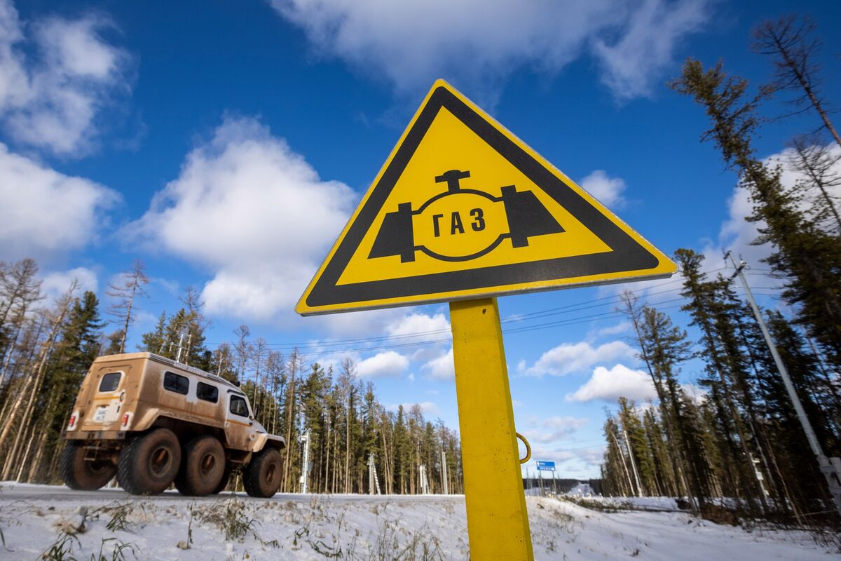 Featured image for EU Implements New Sanctions Targeting Russian Energy and Crypto