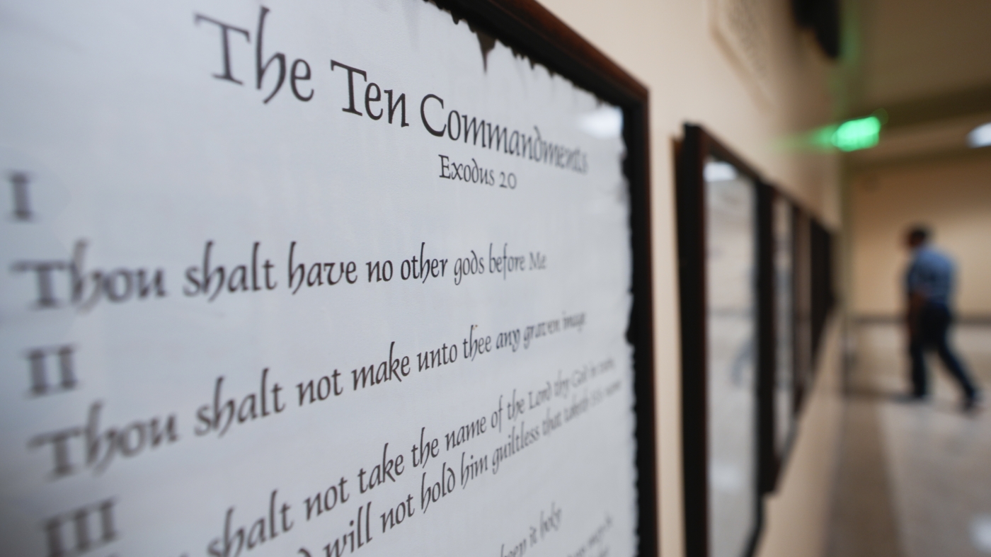 Featured image for Federal Judge Halts Louisiana's Classroom Ten Commandments Law