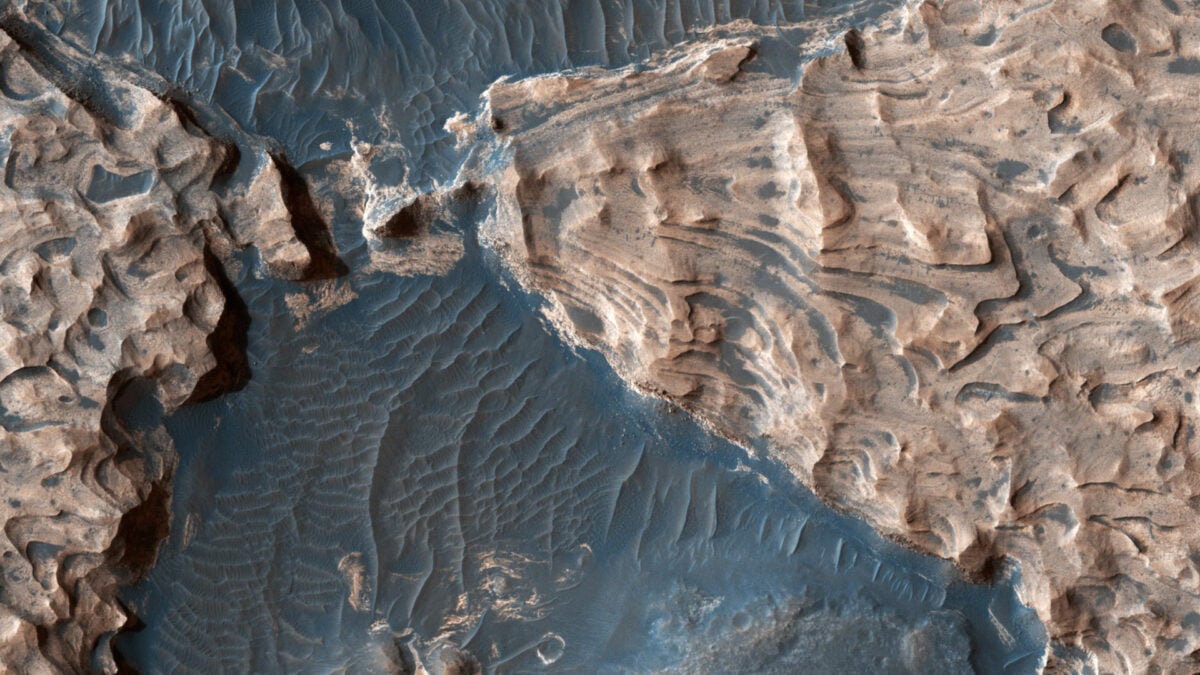 Featured image for Scientists Discover Potential New Mineral on Mars