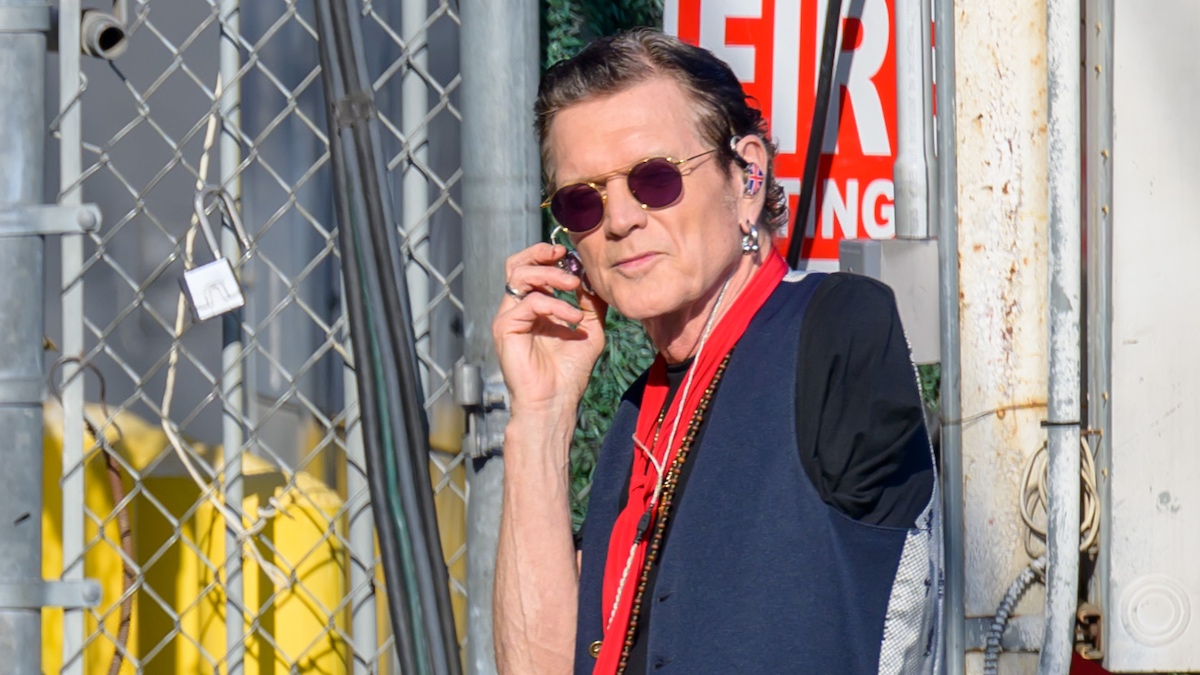 Def Leppard Drummer Rick Allen Assaulted Outside Florida Hotel