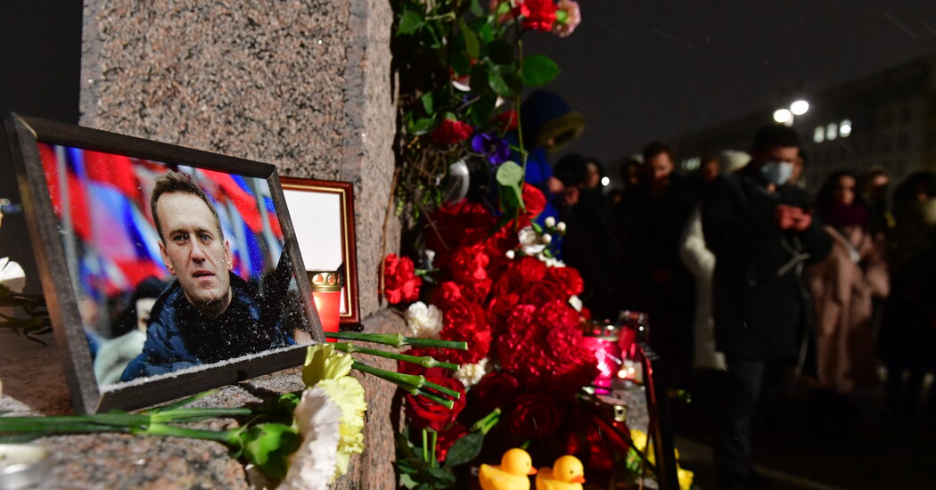 "Trump's Response to Navalny's Death Sparks Controversy"