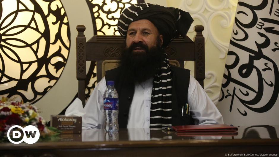 Taliban Refugee Minister Killed in Kabul Suicide Bombing