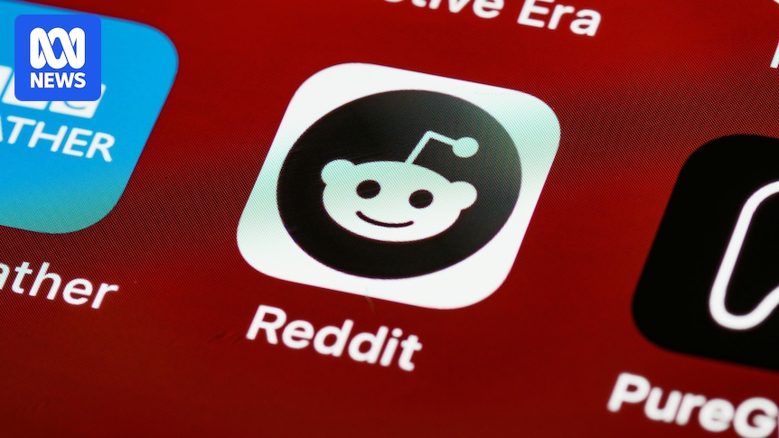 Featured image for Australia Expands Child Social Media Ban to Include Reddit and Kick