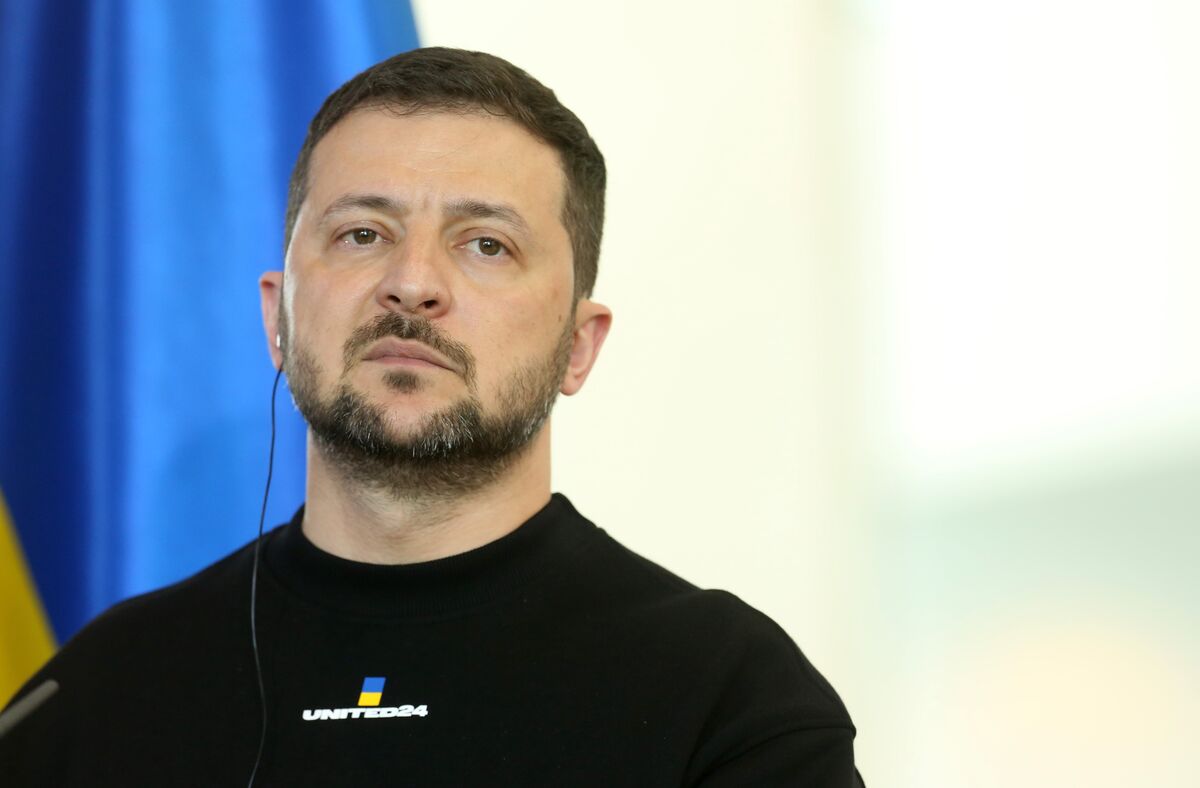 "Polish Man Arrested in Alleged Plot to Assassinate Zelenskyy"