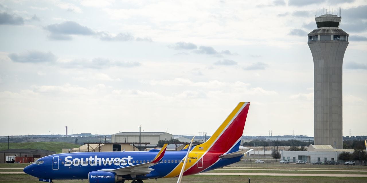 Featured image for Air Traffic Controller Fatigue: FAA Takes Action to Address Staffing Shortage and Exhaustion