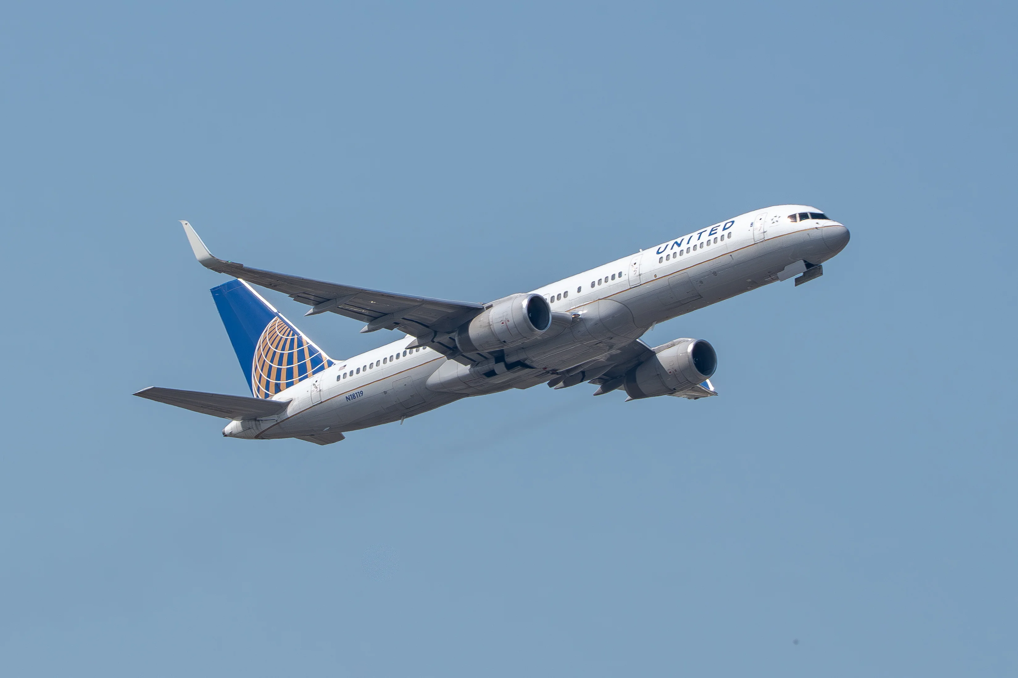 Featured image for United Announces New Summer 2026 Routes to Europe and Asia
