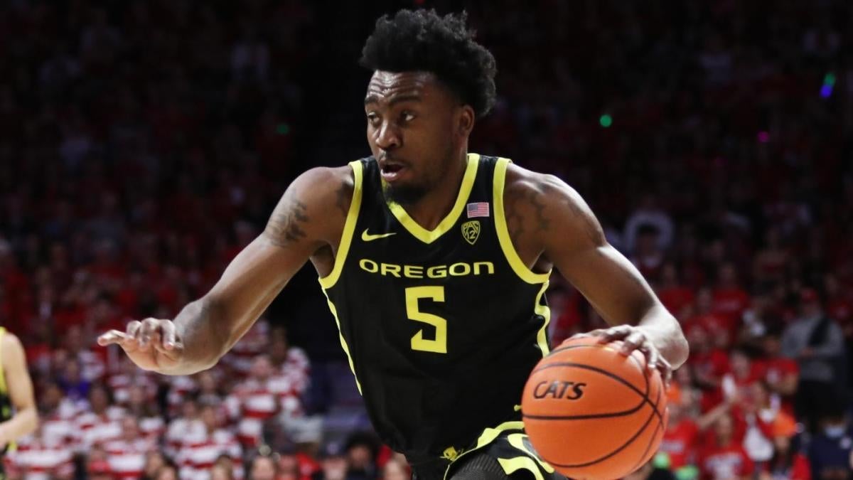 Featured image for "2024 NCAA Tournament: Expert Predictions, Upsets, and Schedule Revealed"