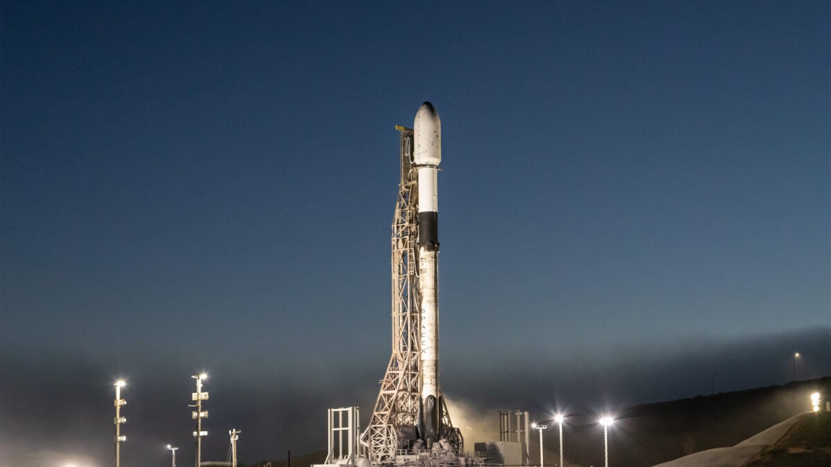 Featured image for SpaceX's 'Starshield' Satellites Detected Using Unauthorized Frequencies