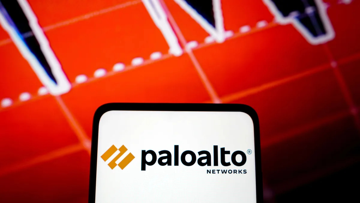 "Palo Alto Networks Stock Tumbles Despite Earnings Beat: Buying Opportunity or Cause for Concern?"