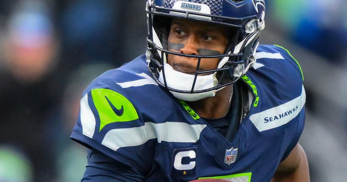 Featured image for "Seahawks' Geno Smith Contract Restructure: Implications and Cap Space Creation"