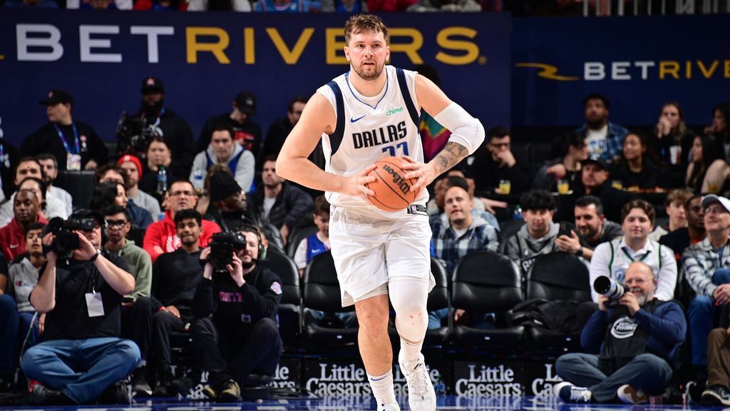 "Luka Doncic Makes NBA History with Six Consecutive 30-Point Triple-Doubles"