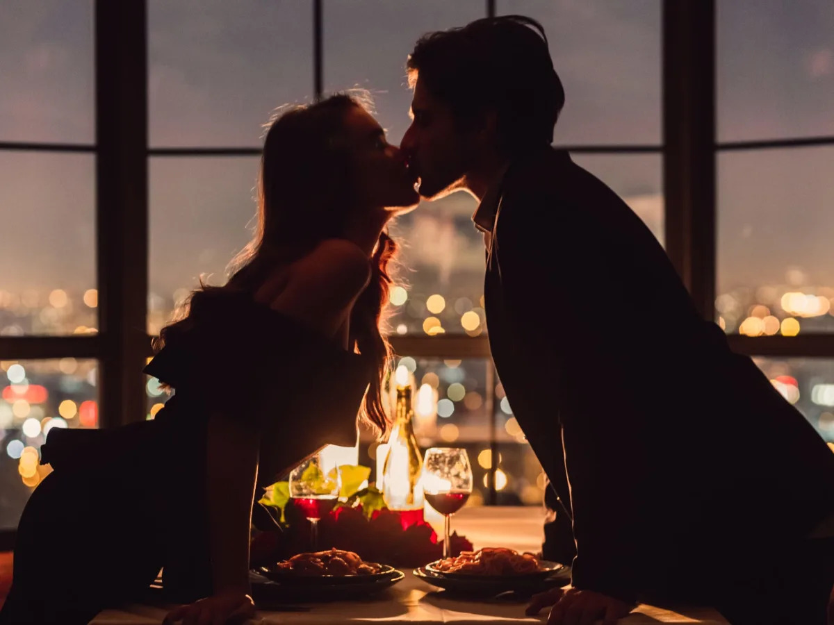 Featured image for "The Elusive Dark Empath: 5 Signs You're Dating One"