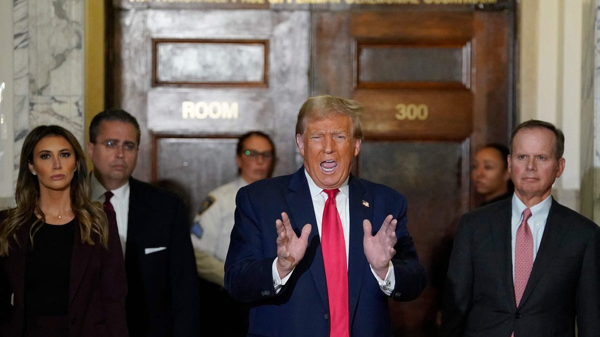 2024 Presidential Poll: Trump Leads Biden in Hypothetical Rematch