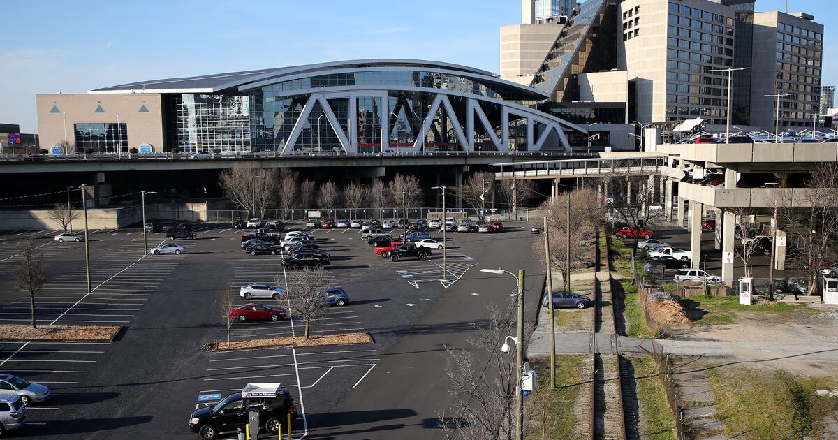 Janet Jackson concert postponed due to Atlanta Hawks playoff game.