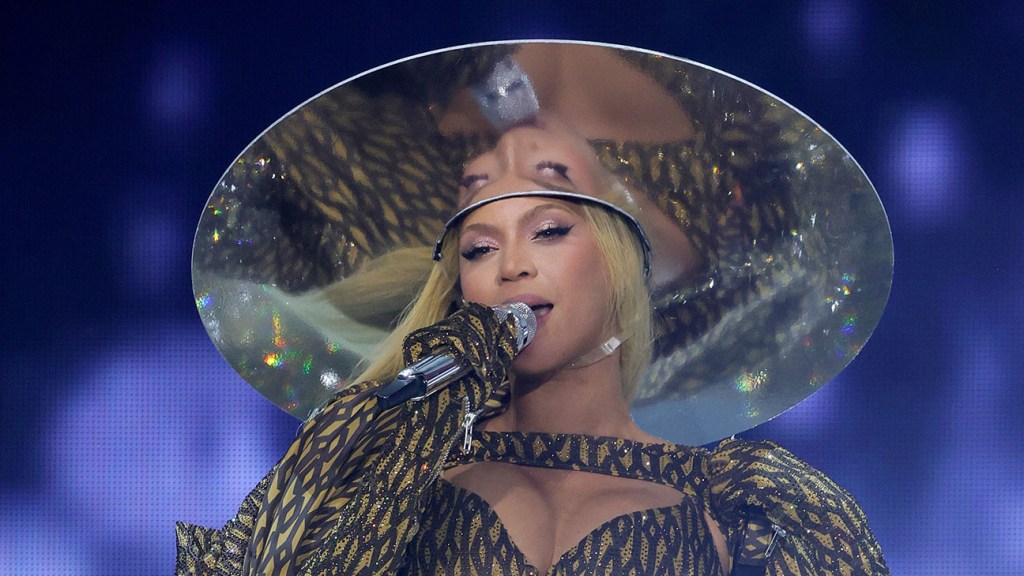 Featured image for Beyoncé's 'Renaissance' Film: A Captivating Journey into Artistry