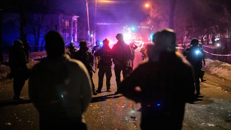 Minneapolis immigration raid ends with suspect shot in leg after assault on officer, DHS says