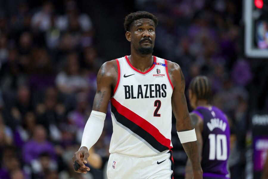 Featured image for Lakers Secure Ayton in Free Agency Amid Interest from Knicks and Doncic's Excitement