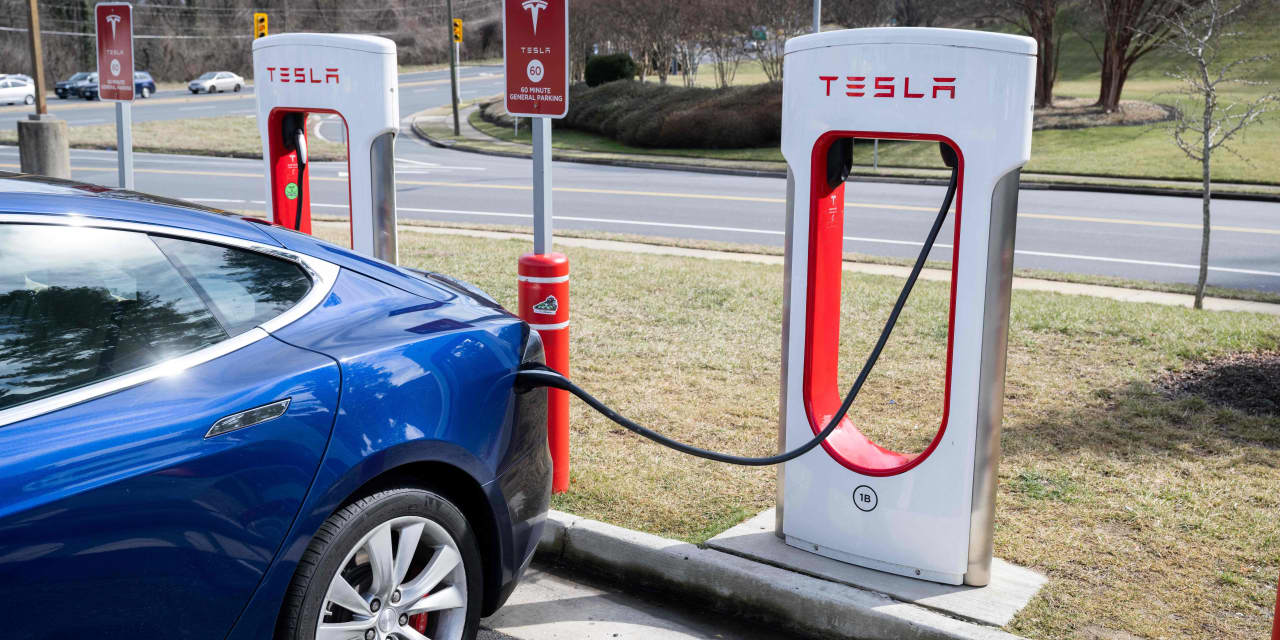 Top Stock Market Movers: Tesla, First Republic, Coinbase, Harley, and More