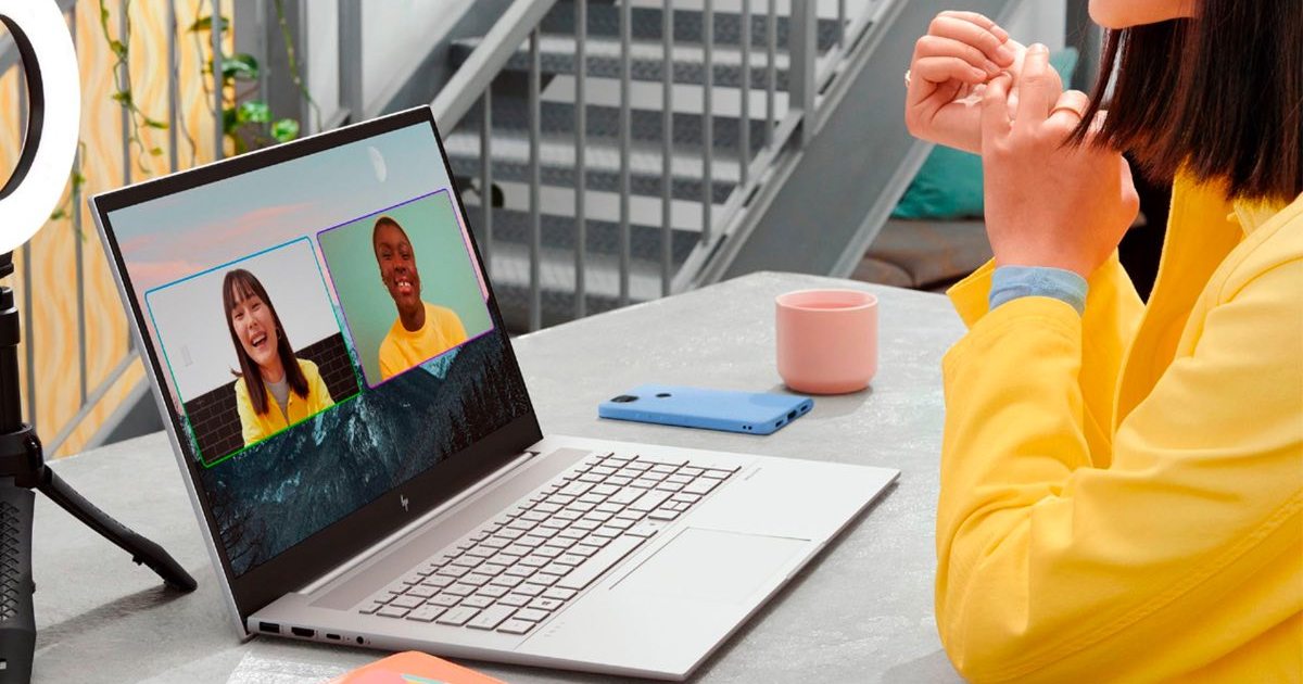 Featured image for "Massive $200 Discount: HP 17-inch Laptop Now Only $300!"