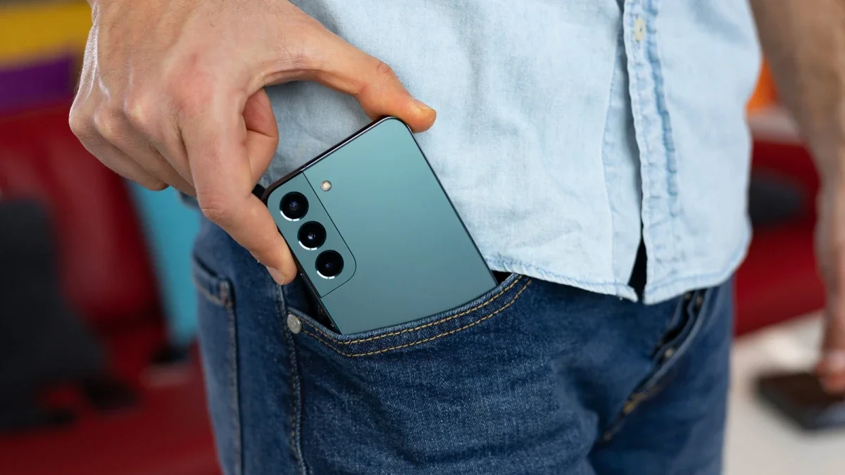 Featured image for "Unbelievable Discounts on Samsung Galaxy S22 and S23 Ultra: Limited Time Offer on Amazon UK"