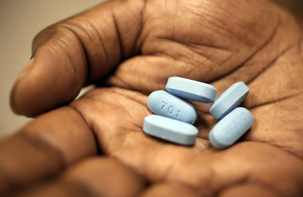 "Underutilization of Lifesaving HIV Drug in Alabama Revealed by Study"