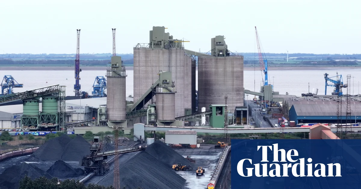 Featured image for EU Implements Carbon Border Tax Amid Global Trade Tensions