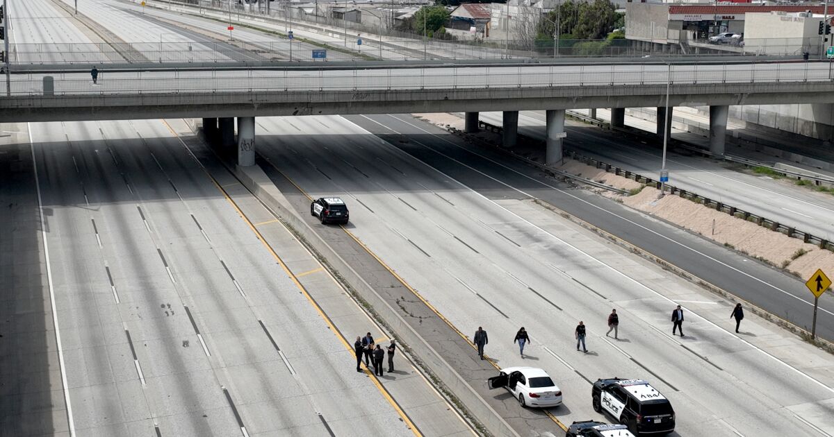 Police shootings lead to freeway closures in Los Angeles.