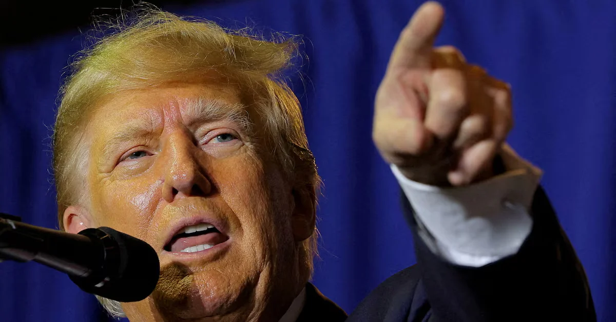 Trump Lawyers Meet with DOJ Officials in Documents Probe