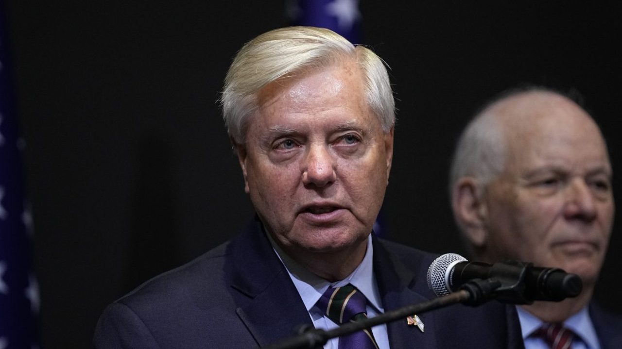 Senate Expected to Pass Aid Package for Israel and Ukraine Despite House Bill
