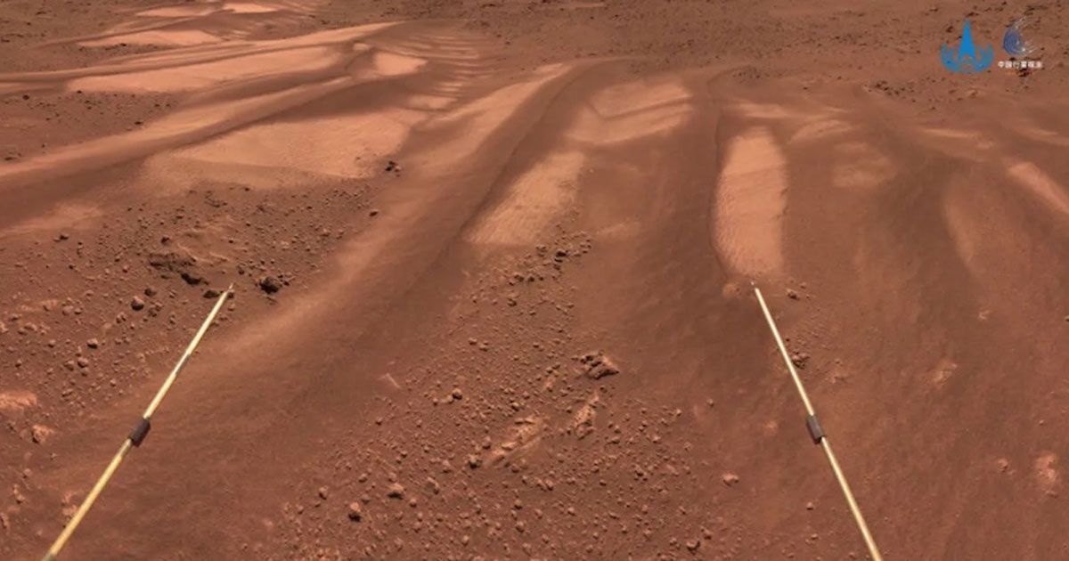 Chinese Mars Rover Discovers Evidence of Liquid Water and Potential Life on Red Planet