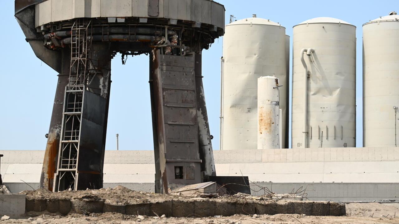 Featured image for Assessing the aftermath of SpaceX's Starship launch explosion.