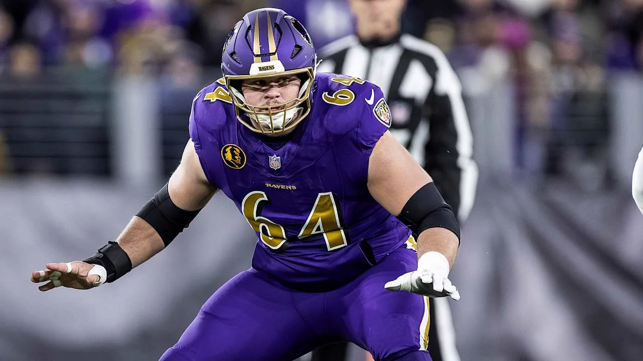Ravens Pursue Market-Setting Deal to Keep Tyler Linderbaum